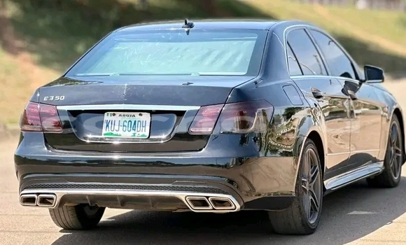 Acheter Occasion Voiture Mercedes-Benz CLK-klasse Noir à Abuja, État de Lagos Acheter Occasion Voiture Mercedes-Benz CLK-klasse Noir à Abuja, État de Lagos