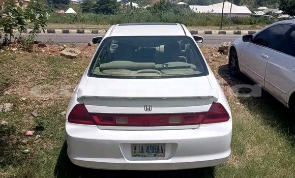 Acheter Occasion Voiture Honda Accord Blanc à Abuja, État de Lagos Acheter Occasion Voiture Honda Accord Blanc à Abuja, État de Lagos