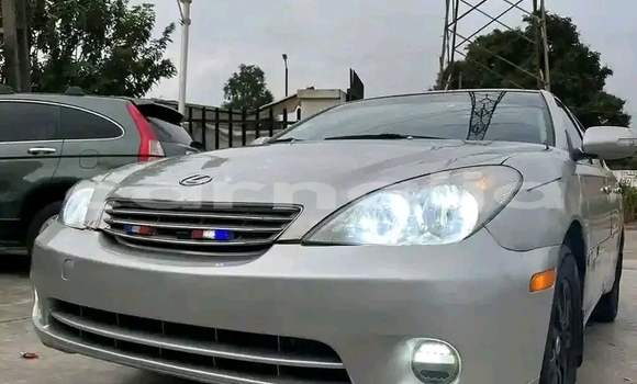 Acheter Occasion Voiture Lexus ES 300 Blanc à Lagos, État de Lagos Acheter Occasion Voiture Lexus ES 300 Blanc à Lagos, État de Lagos