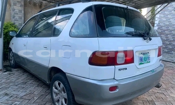 Acheter Occasion Voiture Toyota Picnic Blanc à Abuja, État de Lagos Acheter Occasion Voiture Toyota Picnic Blanc à Abuja, État de Lagos
