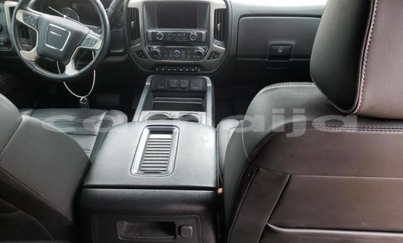 Acheter Neuf Voiture GMC Sierra Rouge à Lagos, État de Lagos Acheter Neuf Voiture GMC Sierra Rouge à Lagos, État de Lagos