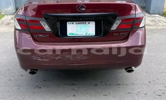 Acheter Occasion Voiture Lexus ES 300 Rouge à Abuja, État de Lagos Acheter Occasion Voiture Lexus ES 300 Rouge à Abuja, État de Lagos
