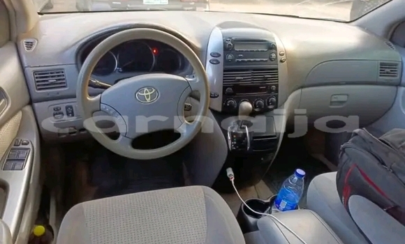 Buy Used Toyota Sienna Black Car in Abuja in Lagos State