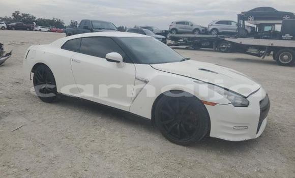 Buy New Nissan GT-R White Car in Badagry in Lagos State Buy New Nissan GT-R White Car in Badagry in Lagos State