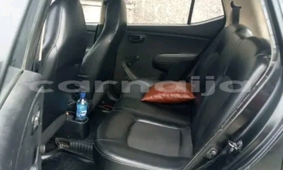 Acheter Occasion Voiture Hyundai H1 Noir à Une chauve–souris, État d'Akwa Ibom Acheter Occasion Voiture Hyundai H1 Noir à Une chauve–souris, État d'Akwa Ibom