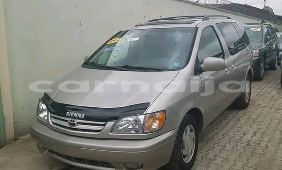 Buy Used Toyota Sienna Other Car in Abuja in Lagos State Buy Used Toyota Sienna Other Car in Abuja in Lagos State
