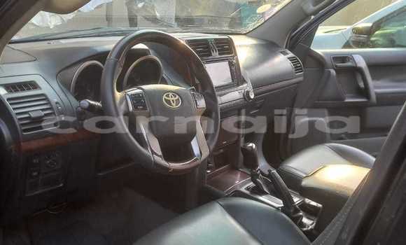 Acheter Occasion Voiture Toyota Land Cruiser Prado Noir à Abak, État d'Akwa Ibom Acheter Occasion Voiture Toyota Land Cruiser Prado Noir à Abak, État d'Akwa Ibom
