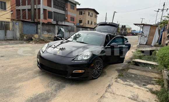 Buy Used Porsche Cayenne Black Car in Abuja in Lagos State Buy Used Porsche Cayenne Black Car in Abuja in Lagos State
