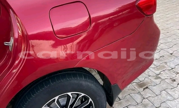 Acheter Occasion Voiture Toyota Corolla Rouge à Abuja, État de Lagos Acheter Occasion Voiture Toyota Corolla Rouge à Abuja, État de Lagos