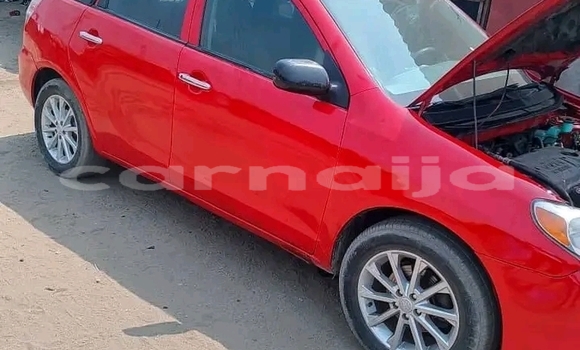 Acheter Occasion Voiture Toyota Matrix Rouge à Abudu, Edo Acheter Occasion Voiture Toyota Matrix Rouge à Abudu, Edo