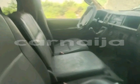 Buy Used Toyota Hiace White Car in Abua in Rivers State Buy Used Toyota Hiace White Car in Abua in Rivers State
