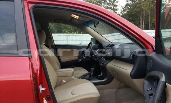 Acheter Neuf Voiture Toyota RAV4 Rouge à Lagos, État de Lagos Acheter Neuf Voiture Toyota RAV4 Rouge à Lagos, État de Lagos
