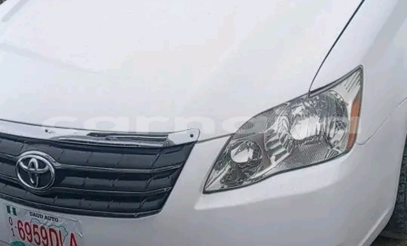 Buy Used Toyota Avalon White Car in Abuja in Lagos State Buy Used Toyota Avalon White Car in Abuja in Lagos State