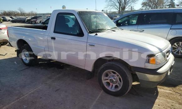 Acheter Neuf Voiture Mazda B–series Blanc à Lagos, État de Lagos Acheter Neuf Voiture Mazda B–series Blanc à Lagos, État de Lagos