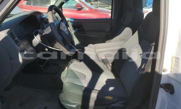 Acheter Neuf Voiture Mazda B–series Blanc à Lagos, État de Lagos Acheter Neuf Voiture Mazda B–series Blanc à Lagos, État de Lagos