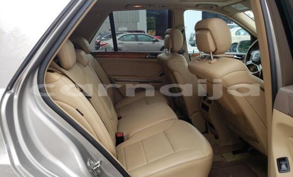 Acheter Neuf Voiture Mercedes-Benz ML–Class Marron à Lagos, État de Lagos Acheter Neuf Voiture Mercedes-Benz ML–Class Marron à Lagos, État de Lagos