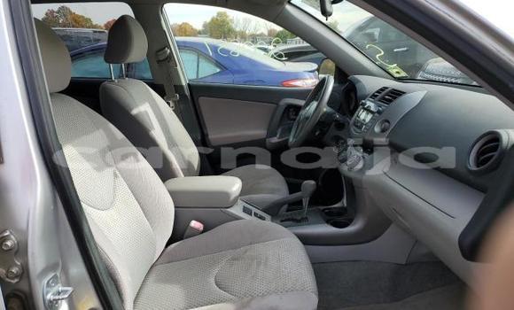 Acheter Neuf Voiture Toyota RAV4 Gris à Lagos, État de Lagos Acheter Neuf Voiture Toyota RAV4 Gris à Lagos, État de Lagos