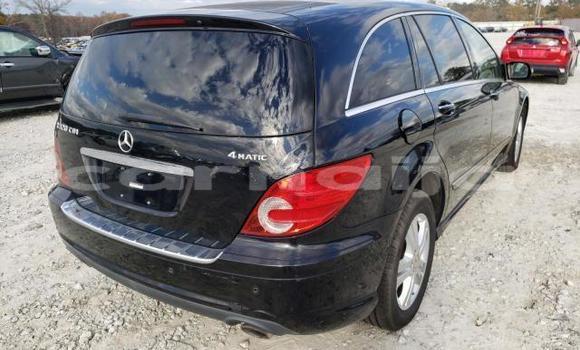 Buy New Mercedes-Benz R–Class Black Car in Lagos in Lagos State Buy New Mercedes-Benz R–Class Black Car in Lagos in Lagos State