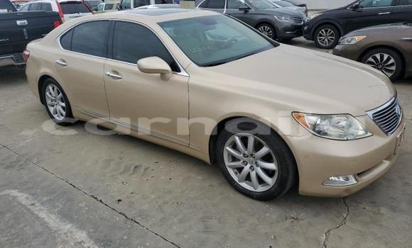 Acheter Neuf Voiture Lexus ES Noir à Lagos, État de Lagos Acheter Neuf Voiture Lexus ES Noir à Lagos, État de Lagos