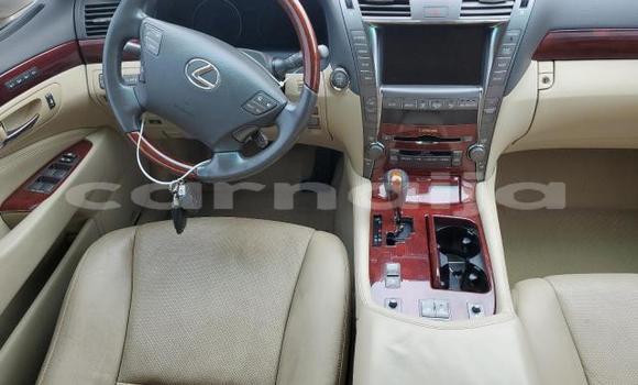 Acheter Neuf Voiture Lexus ES Noir à Lagos, État de Lagos Acheter Neuf Voiture Lexus ES Noir à Lagos, État de Lagos