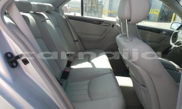 Acheter Neuf Voiture Mercedes-Benz C–Class Gris à Lagos, État de Lagos Acheter Neuf Voiture Mercedes-Benz C–Class Gris à Lagos, État de Lagos