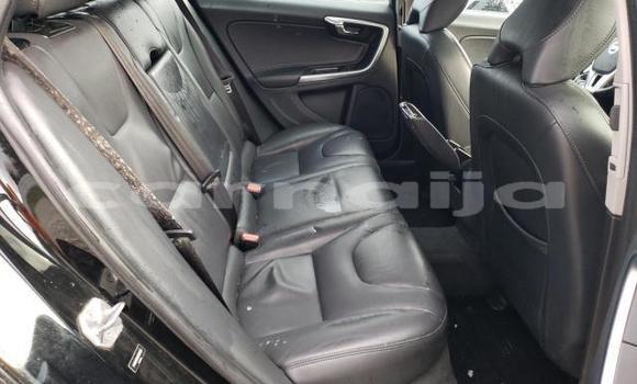 Acheter Neuf Voiture Volvo V60 Noir à Lagos, État de Lagos Acheter Neuf Voiture Volvo V60 Noir à Lagos, État de Lagos