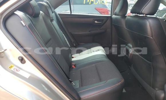 Acheter Neuf Voiture Toyota Camry Noir à Lagos, État de Lagos Acheter Neuf Voiture Toyota Camry Noir à Lagos, État de Lagos