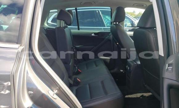 Acheter Neuf Voiture Volkswagen Tiguan Noir à Lagos, État de Lagos Acheter Neuf Voiture Volkswagen Tiguan Noir à Lagos, État de Lagos