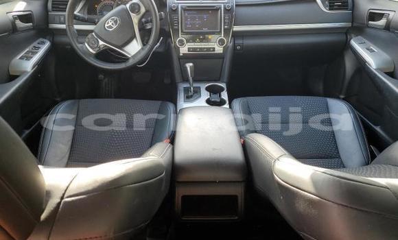 Acheter Neuf Voiture Toyota Camry Blanc à Lagos, État de Lagos Acheter Neuf Voiture Toyota Camry Blanc à Lagos, État de Lagos