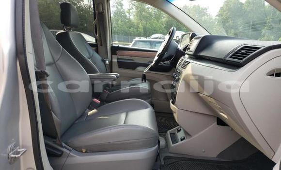 Acheter Neuf Voiture Volkswagen Routan Gris à Lagos, État de Lagos Acheter Neuf Voiture Volkswagen Routan Gris à Lagos, État de Lagos