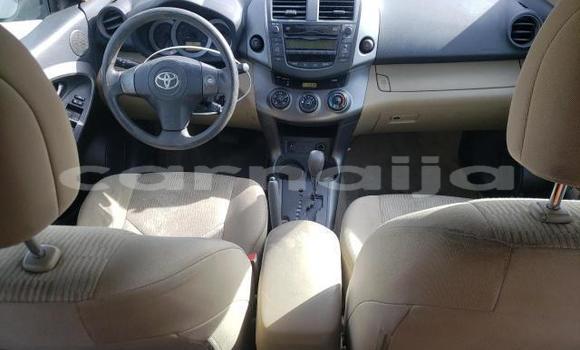Acheter Neuf Voiture Toyota RAV4 Marron à Lagos, État de Lagos Acheter Neuf Voiture Toyota RAV4 Marron à Lagos, État de Lagos