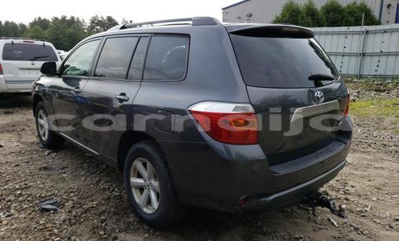Buy New Toyota Highlander Black Car in Lagos in Lagos State Buy New Toyota Highlander Black Car in Lagos in Lagos State