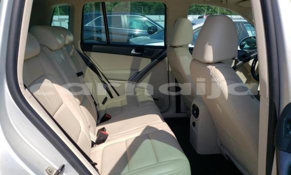 Acheter Neuf Voiture Volkswagen Tiguan Gris à Lagos, État de Lagos Acheter Neuf Voiture Volkswagen Tiguan Gris à Lagos, État de Lagos