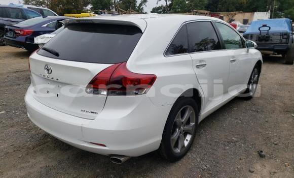 Acheter Neuf Voiture Toyota Venza Blanc à Lagos, État de Lagos Acheter Neuf Voiture Toyota Venza Blanc à Lagos, État de Lagos