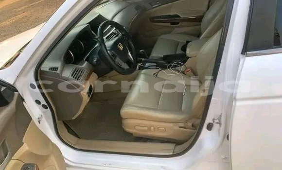 Acheter Occasion Voiture Honda Accord Blanc à Abuja, État de Lagos Acheter Occasion Voiture Honda Accord Blanc à Abuja, État de Lagos