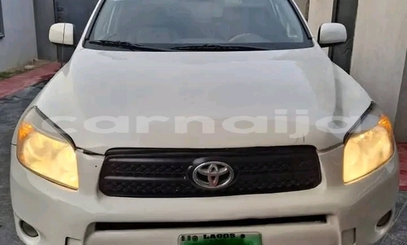 Acheter Occasion Voiture Toyota RAV4 Blanc à Abuja, État de Lagos Acheter Occasion Voiture Toyota RAV4 Blanc à Abuja, État de Lagos