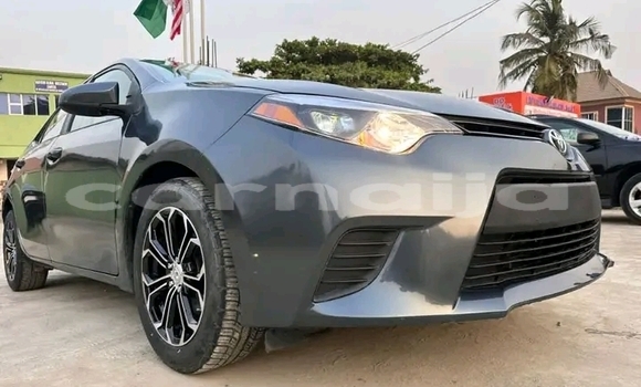 Acheter Occasion Voiture Toyota Corolla Noir à Abuja, État de Lagos Acheter Occasion Voiture Toyota Corolla Noir à Abuja, État de Lagos
