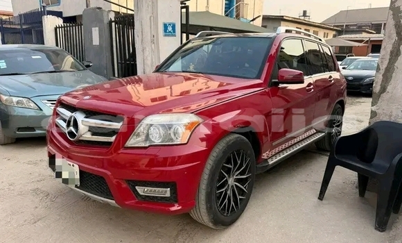 Acheter Occasion Voiture Mercedes-Benz CLS-klasse AMG Rouge à Abuja, État de Lagos Acheter Occasion Voiture Mercedes-Benz CLS-klasse AMG Rouge à Abuja, État de Lagos