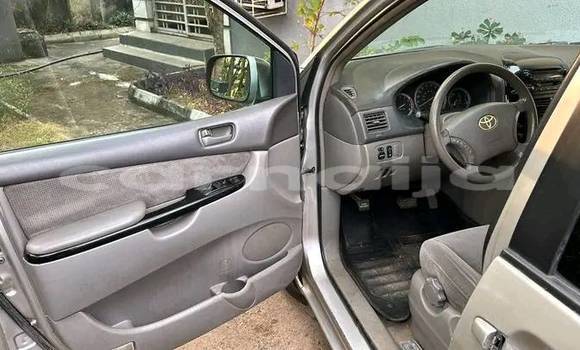 Acheter Occasion Voiture Toyota Sienna Blanc à Lagos, État de Lagos Acheter Occasion Voiture Toyota Sienna Blanc à Lagos, État de Lagos