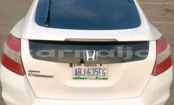 Buy Used Toyota Corolla Cross White Car in Lagos in Lagos State Buy Used Toyota Corolla Cross White Car in Lagos in Lagos State
