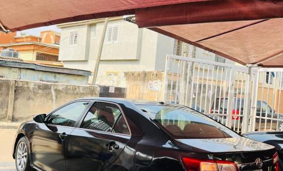 Acheter Occasion Voiture Toyota Camry Noir à Lagos, État de Lagos Acheter Occasion Voiture Toyota Camry Noir à Lagos, État de Lagos