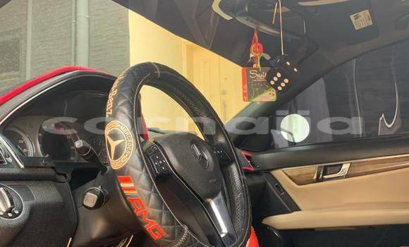 Acheter Occasion Voiture Mercedes-Benz C-Classe Noir à Lagos, État de Lagos Acheter Occasion Voiture Mercedes-Benz C-Classe Noir à Lagos, État de Lagos