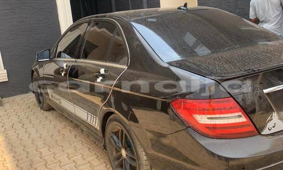 Acheter Occasion Voiture Mercedes-Benz C-Classe Noir à Lagos, État de Lagos Acheter Occasion Voiture Mercedes-Benz C-Classe Noir à Lagos, État de Lagos
