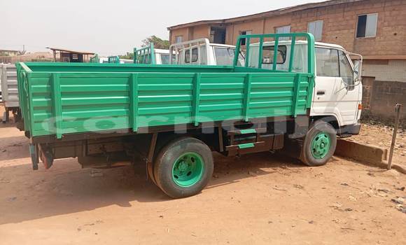 Acheter Occasion Utilitaire Toyota Dyna Autre à Lagos, État de Lagos Acheter Occasion Utilitaire Toyota Dyna Autre à Lagos, État de Lagos