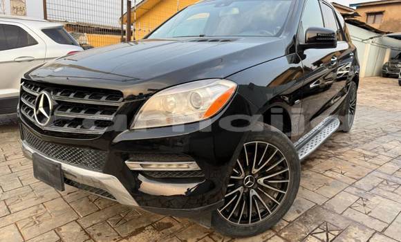 Acheter Occasion Voiture Mercedes-Benz ML–Class Noir à Lagos, État de Lagos Acheter Occasion Voiture Mercedes-Benz ML–Class Noir à Lagos, État de Lagos