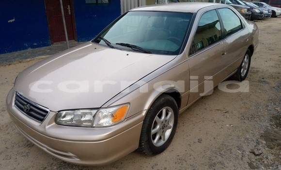 Acheter Occasion Voiture Toyota Camry Beige à Lagos, État de Lagos Acheter Occasion Voiture Toyota Camry Beige à Lagos, État de Lagos