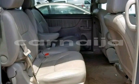 Acheter Occasion Voiture Toyota Sienna Beige à Lagos, État de Lagos Acheter Occasion Voiture Toyota Sienna Beige à Lagos, État de Lagos
