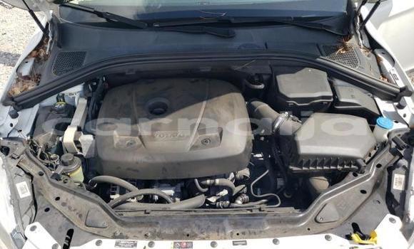 Acheter Neuf Voiture Volvo XC60 Blanc à Lagos, État de Lagos Acheter Neuf Voiture Volvo XC60 Blanc à Lagos, État de Lagos