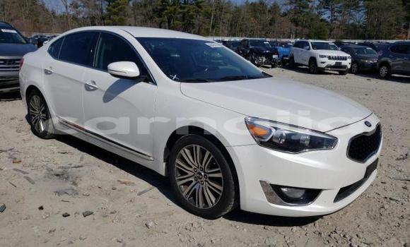 Acheter Neuf Voiture Kia Cadenza Blanc à Lagos, État de Lagos Acheter Neuf Voiture Kia Cadenza Blanc à Lagos, État de Lagos