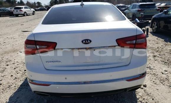 Acheter Neuf Voiture Kia Cadenza Blanc à Lagos, État de Lagos Acheter Neuf Voiture Kia Cadenza Blanc à Lagos, État de Lagos